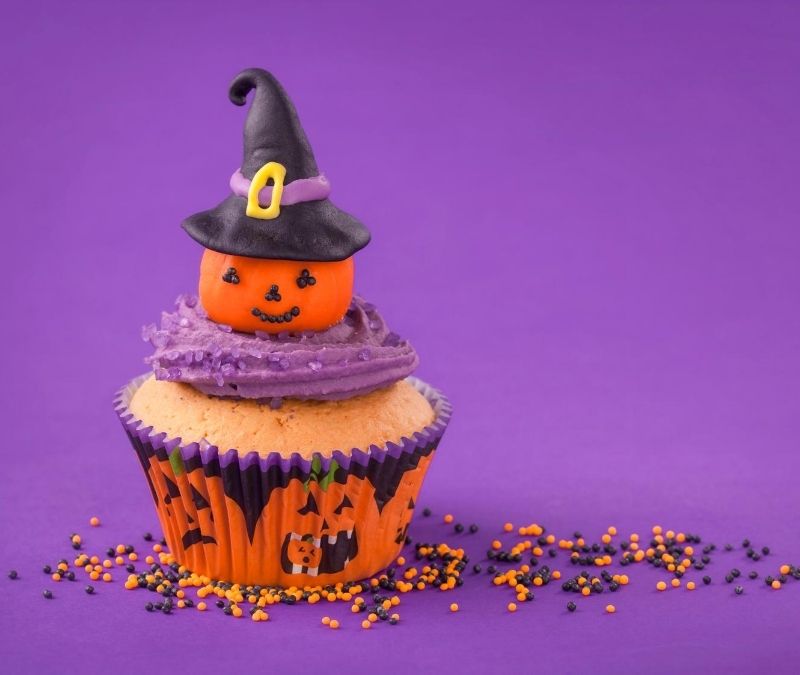 Halloween Cake Background
