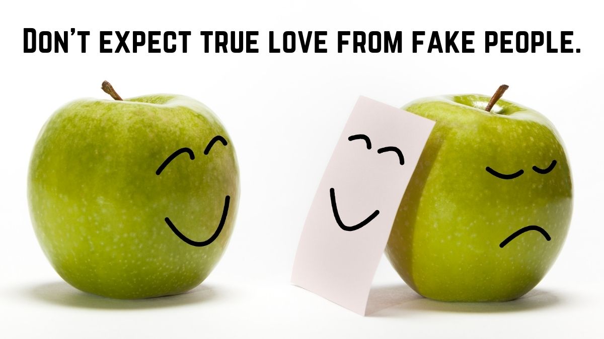 50+ Fake Love Quotes, Messages and Sayings With Images